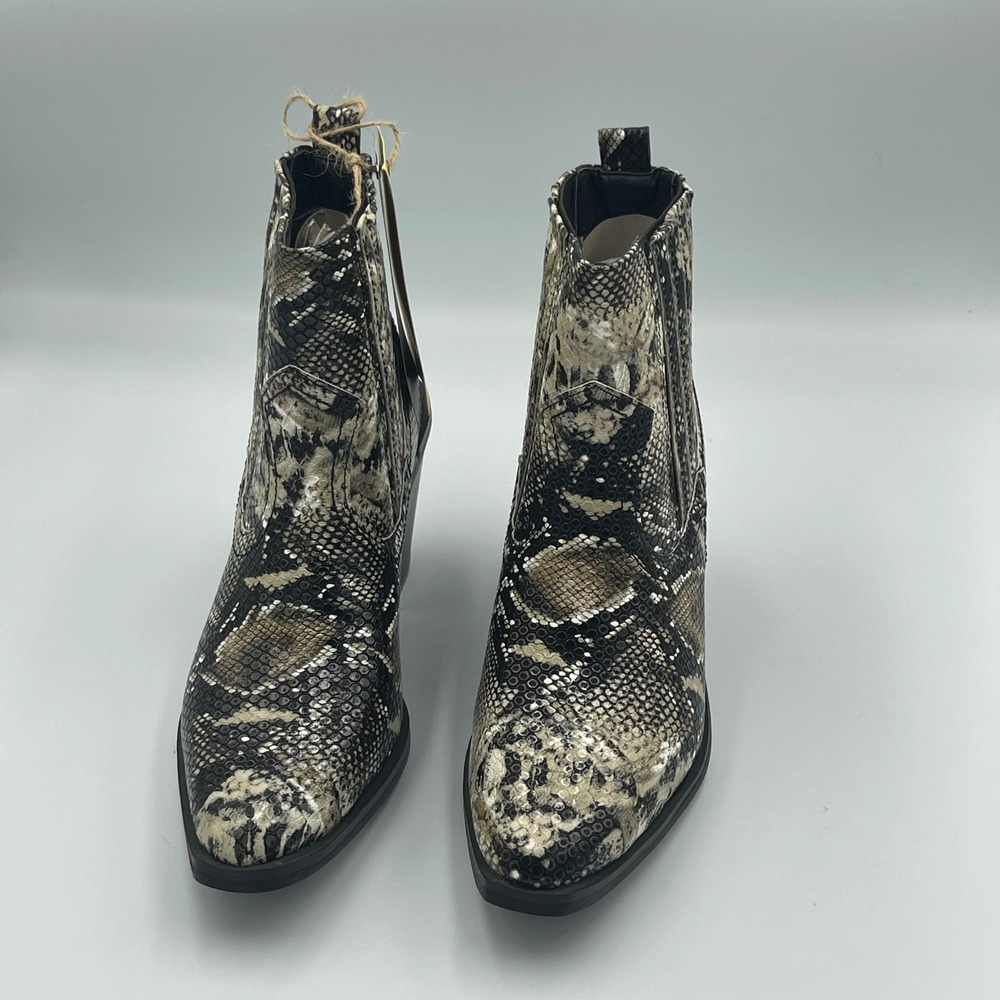 NWT Seven7 Eve Boot Snakeskin Print Ankle Boots Block Heel Size 6.5 festival - Picture 7 of 13